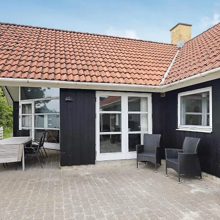4 Star Holiday In Bl Vand Tatil Evi *